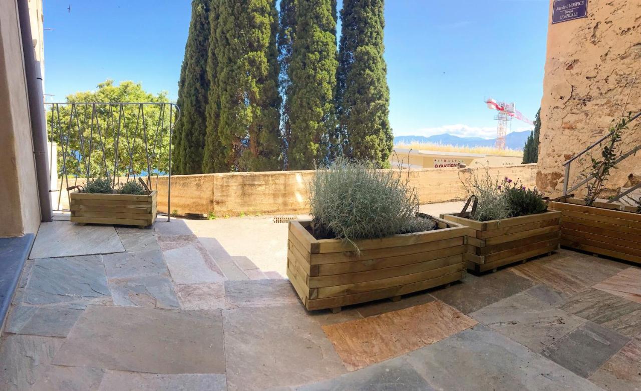 La Casa Di Sbiri Au Coeur De La Citadelle Appartement Bastia  Buitenkant foto
